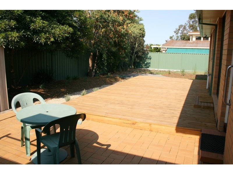 4 Isaacs Close, Sunbury VIC 3429