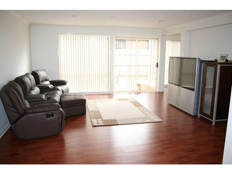 12 Higgs Circuit, Sunbury VIC 3429