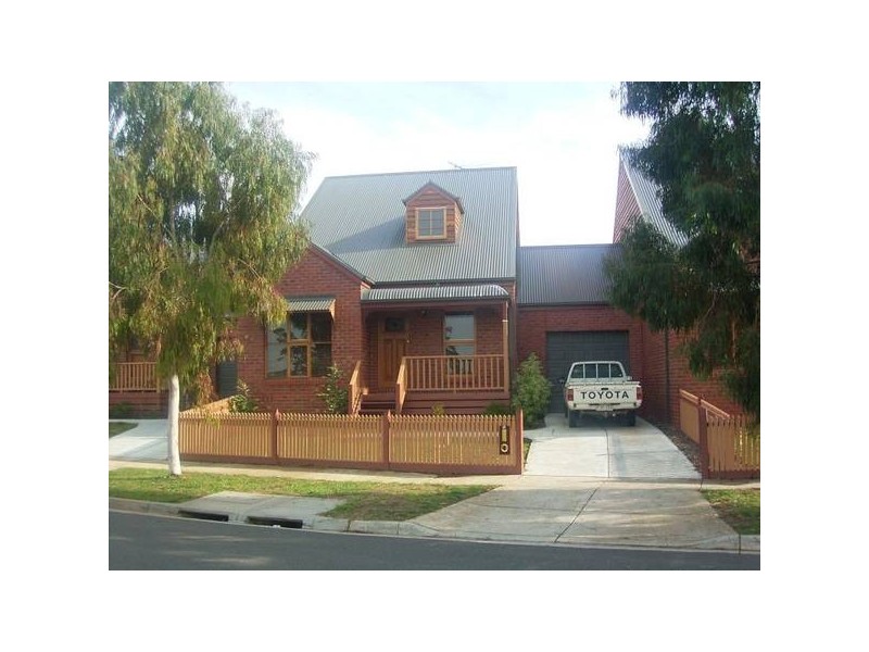 5 O’Brien Street, Sunbury VIC 3429