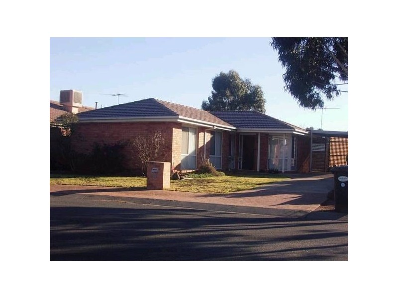 8 Atlanta Close, Sunbury VIC 3429