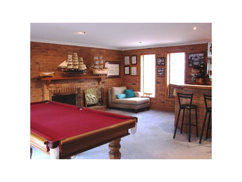 Tennyson Court, Sunbury VIC 3429