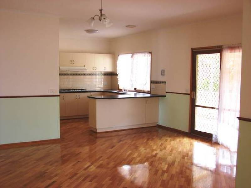 15 Koriella Drive, Sunbury VIC 3429