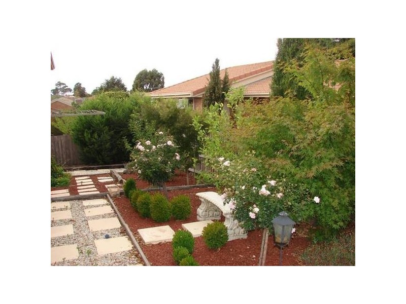 7 Fullbrook Drive, Sunbury VIC 3429