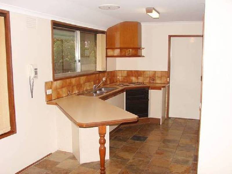 Burke Road, Sunbury VIC 3429