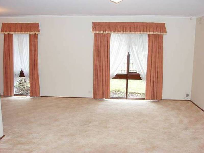 Burke Road, Sunbury VIC 3429