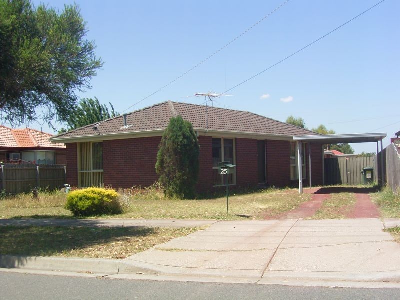 25 Flinders Street, Sunbury VIC 3429