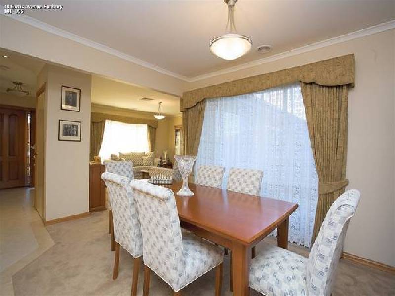 48 Curtis Avenue, Sunbury VIC 3429