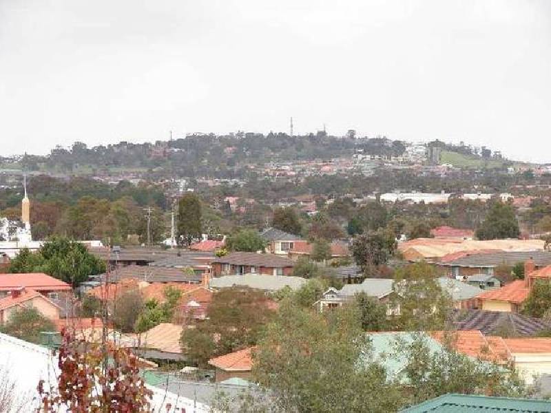 32b Skye Court, Sunbury VIC 3429