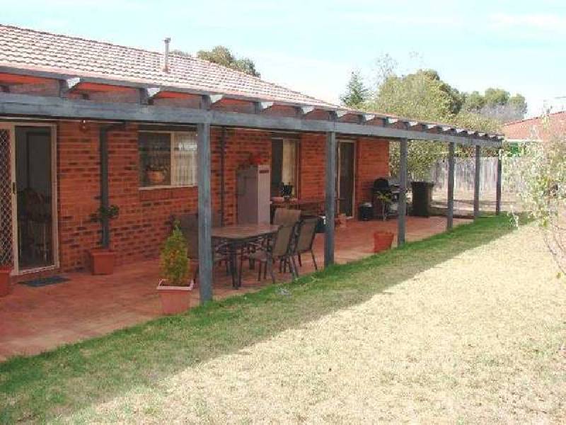 19 Anthony Street, Sunbury VIC 3429