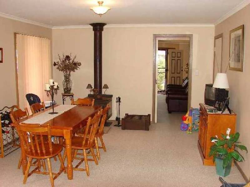 19 Anthony Street, Sunbury VIC 3429