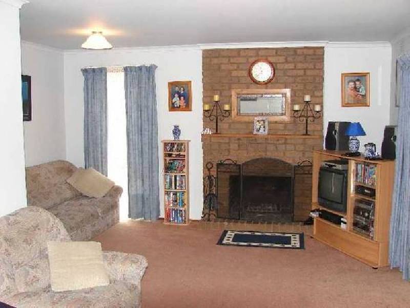 85 Charter Road West, Sunbury VIC 3429