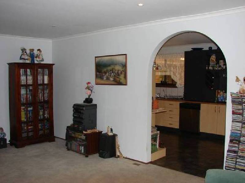 35 Ruthven Street, Sunbury VIC 3429