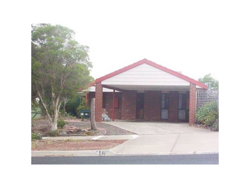 41 Davenport Drive, Sunbury VIC 3429