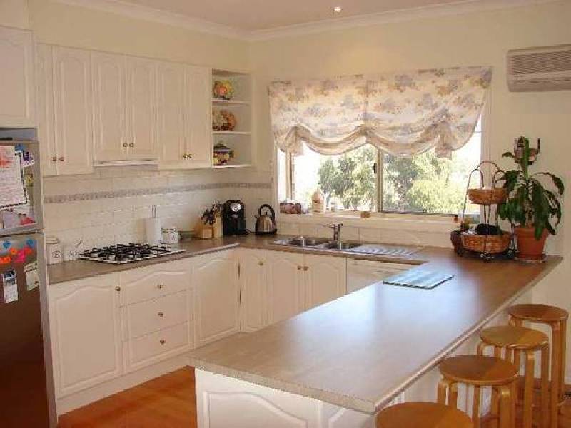 20 Dadswell Court, Sunbury VIC 3429