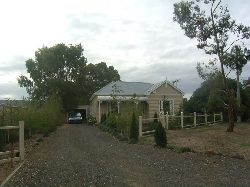 38 Racecourse Road, Riddells Creek VIC 3431