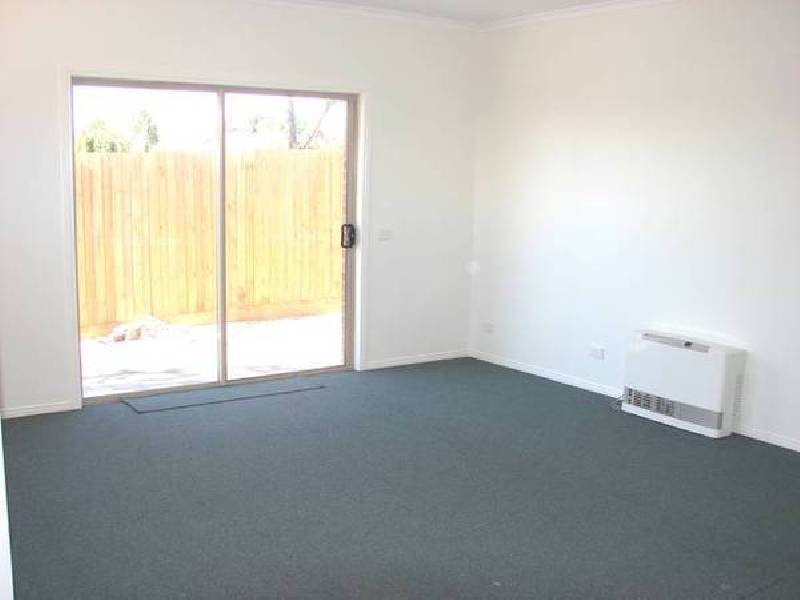 4/3 Fraser Court, Sunbury VIC 3429