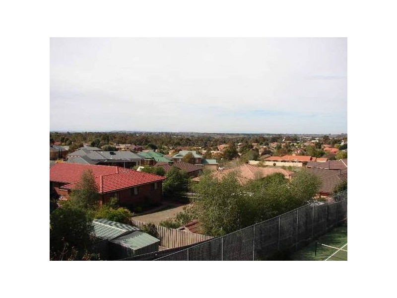 Stewarts Lane, Sunbury VIC 3429