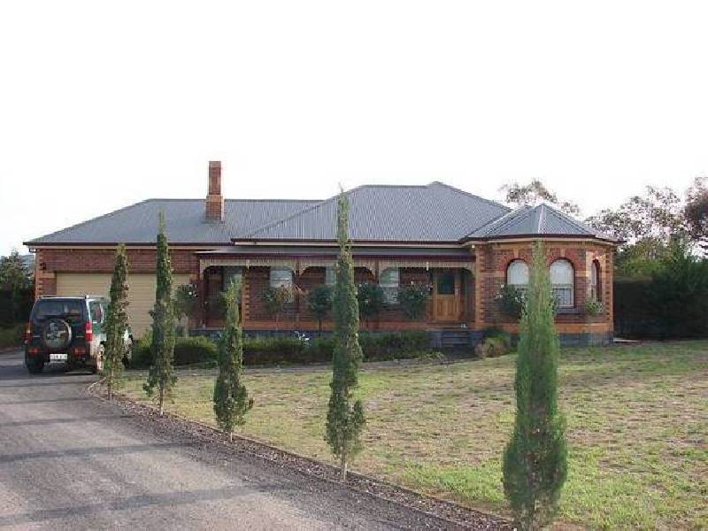 360 Mitchells Lane, Sunbury VIC 3429