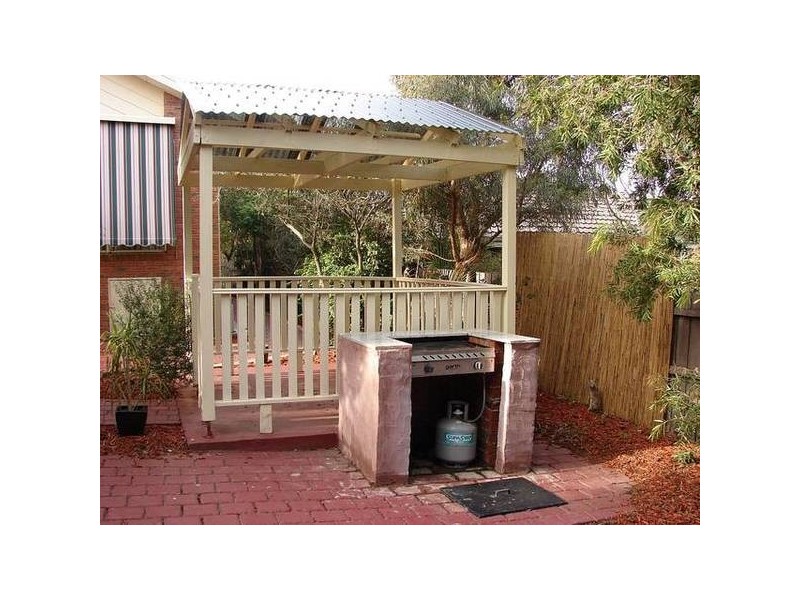 13 Heatherbrae Crescent, Sunbury VIC 3429