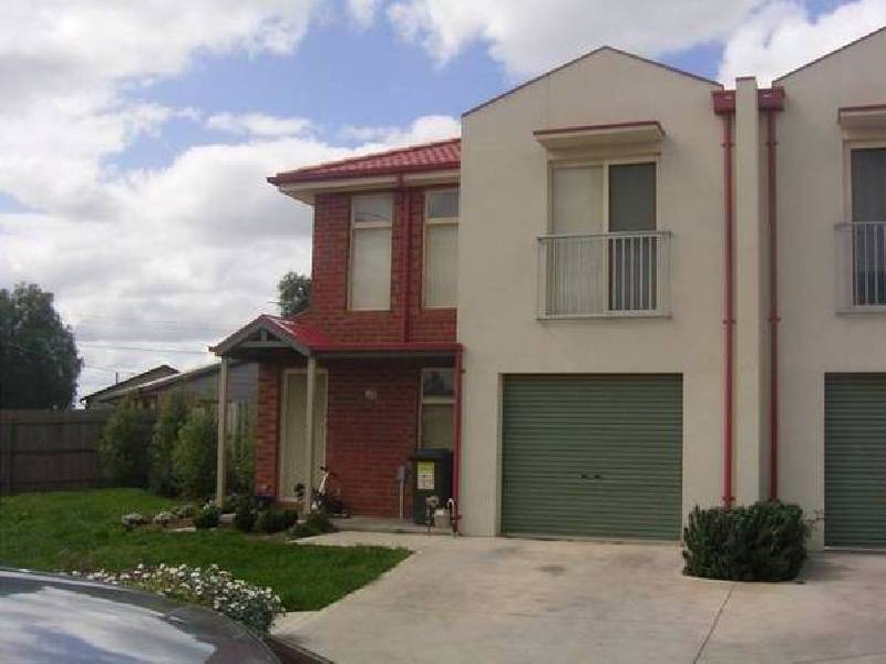 O’shanassy Street, Sunbury VIC 3429