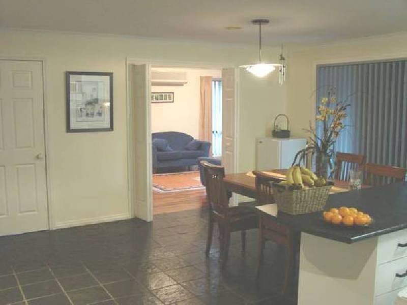 105 Stewarts Lane, Sunbury VIC 3429