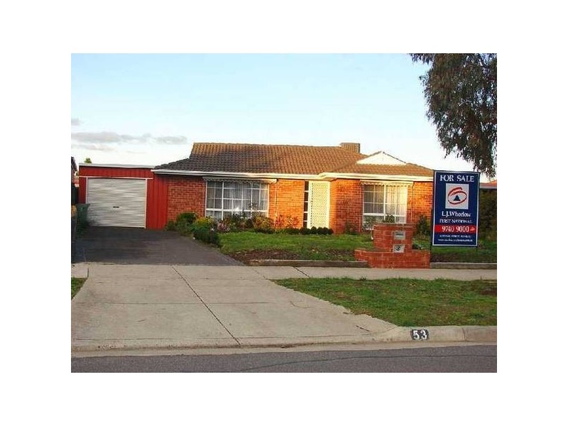 Notre Dame Drive, Sunbury VIC 3429
