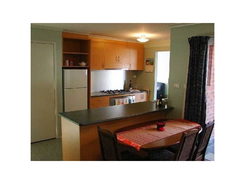 Notre Dame Drive, Sunbury VIC 3429