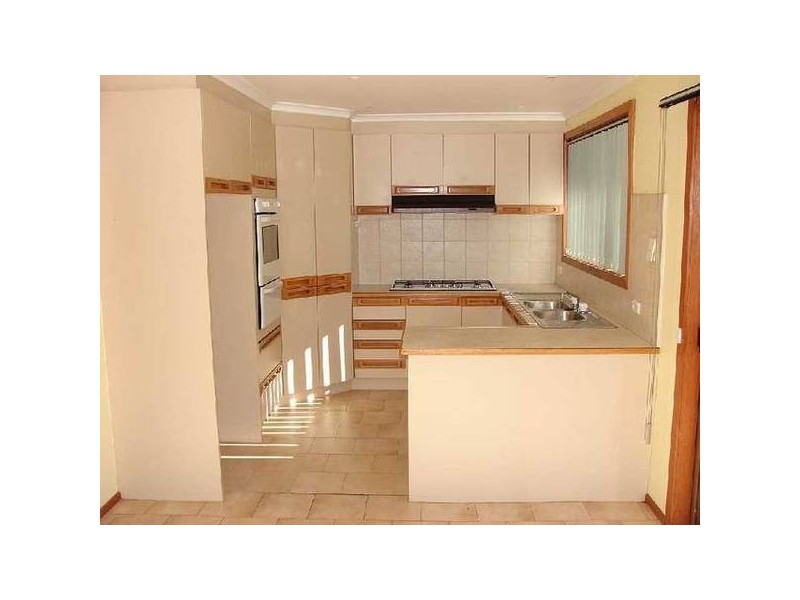 5 Oakmont Court, Sunbury VIC 3429