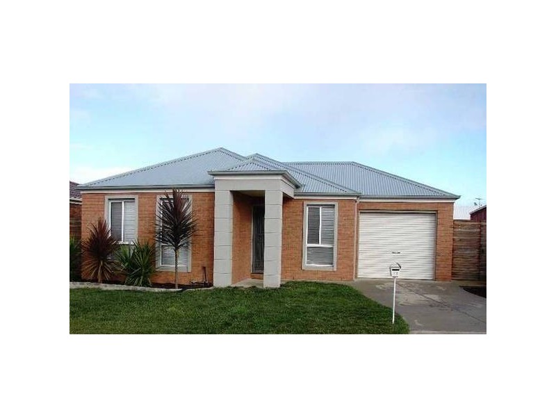 Murdoch Court, Sunbury VIC 3429
