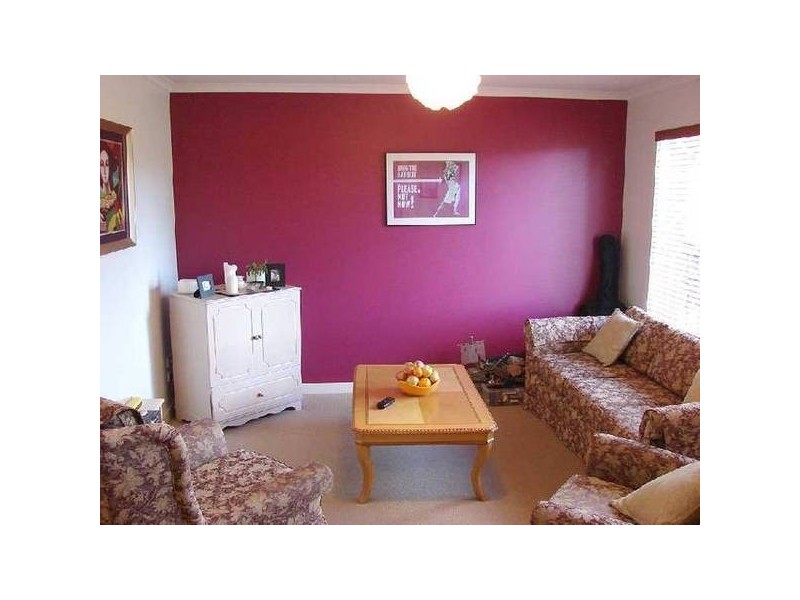 18 Lauriston Way, Sunbury VIC 3429