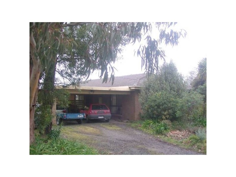 145 Main Road, Riddells Creek VIC 3431