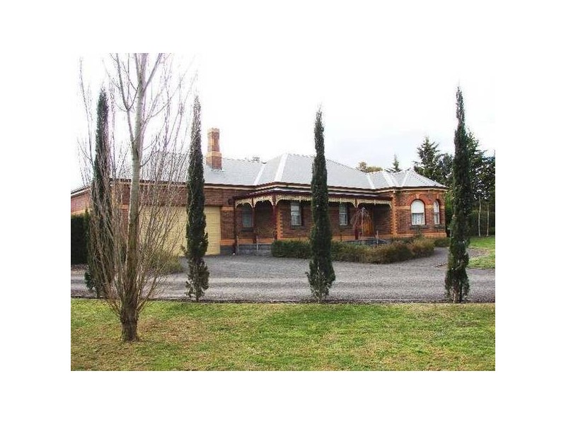 360 Mitchells Lane, Sunbury VIC 3429