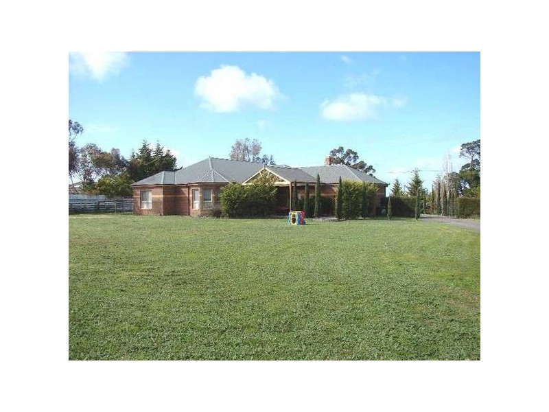 360 Mitchells Lane, Sunbury VIC 3429