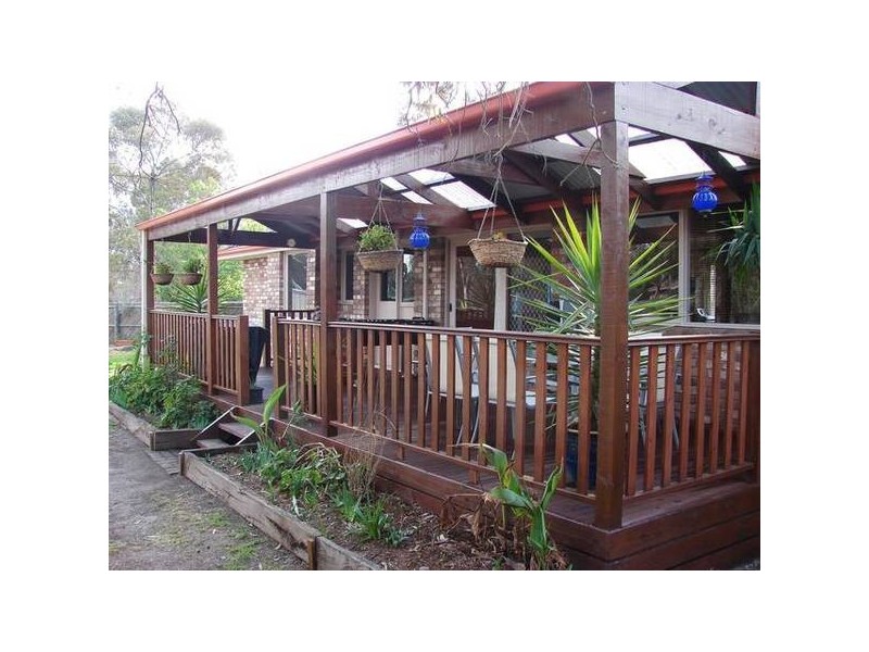 5 Monterey Court, Sunbury VIC 3429