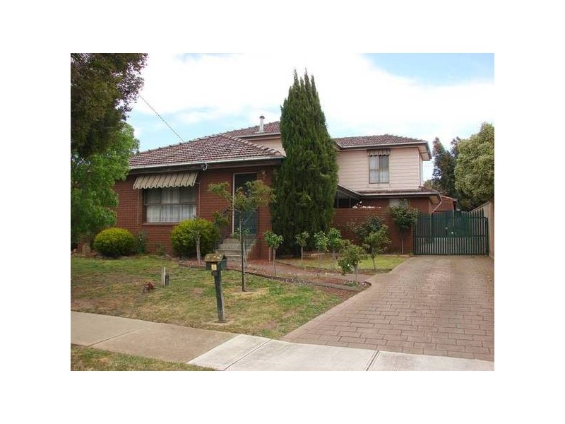 10 Mounsey Court, Sunbury VIC 3429