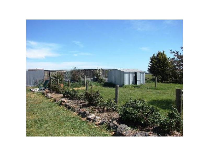 85 Palmer Road, Sunbury VIC 3429