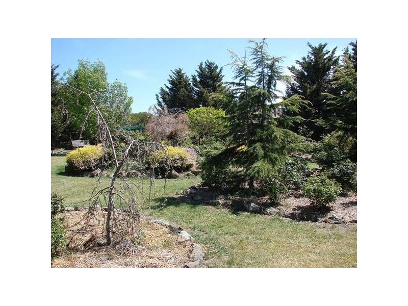 85 Palmer Road, Sunbury VIC 3429