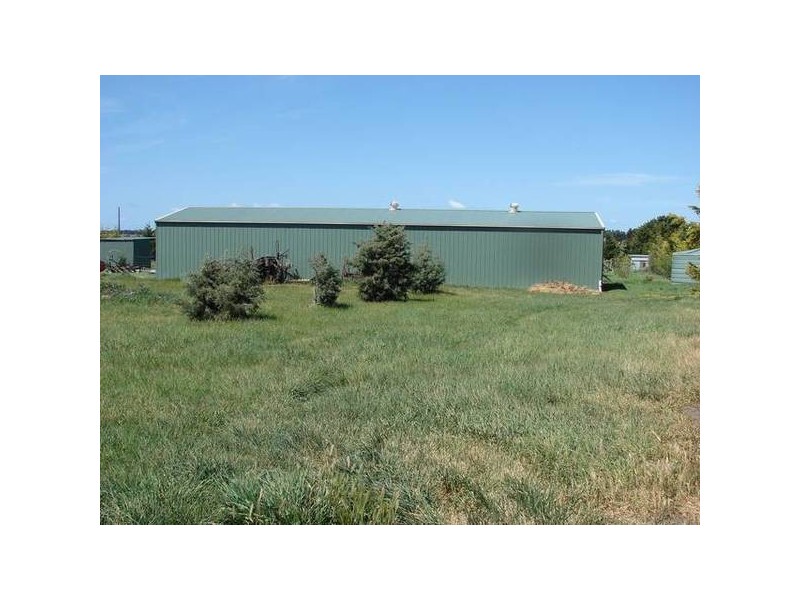 85 Palmer Road, Sunbury VIC 3429