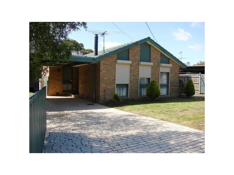 3 Lawson Street, Sunbury VIC 3429