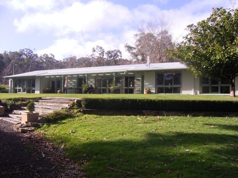 70 Shannons Road, New Gisborne VIC 3438