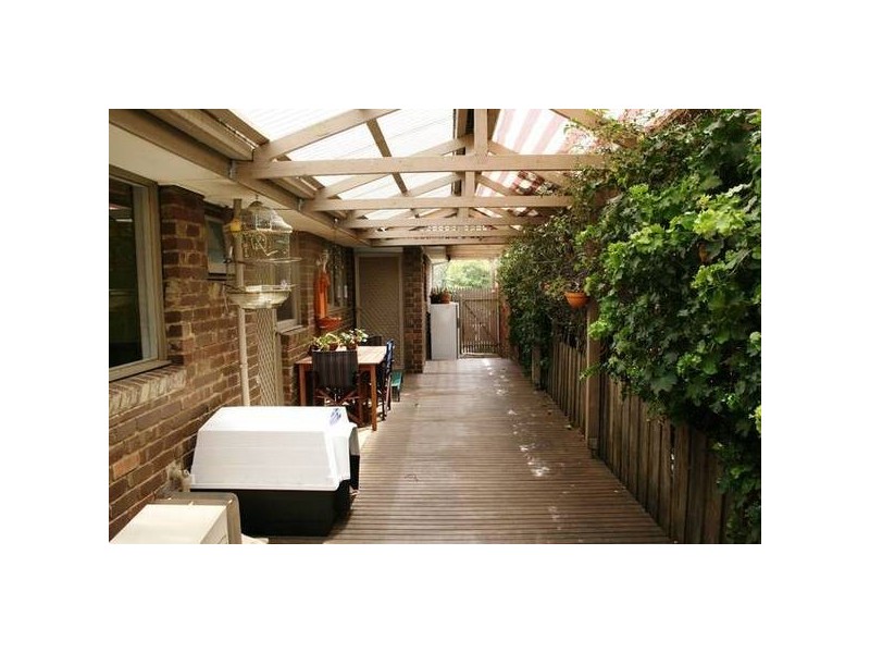 25 Gilchrist Crescent, Sunbury VIC 3429