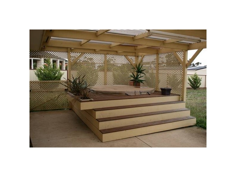 10 Punjel Drive, Diggers Rest VIC 3427