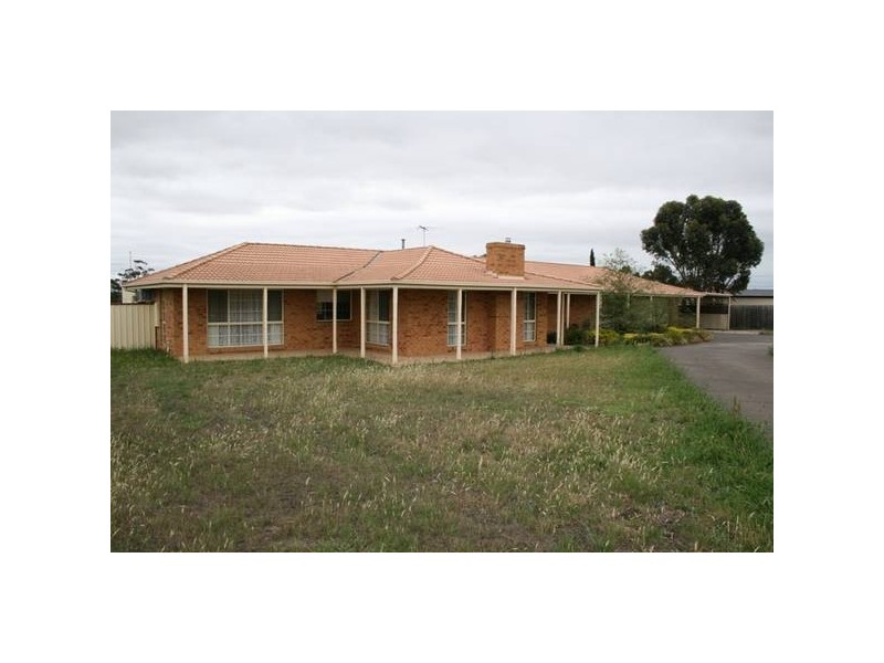 10 Punjel Drive, Sunbury VIC 3429