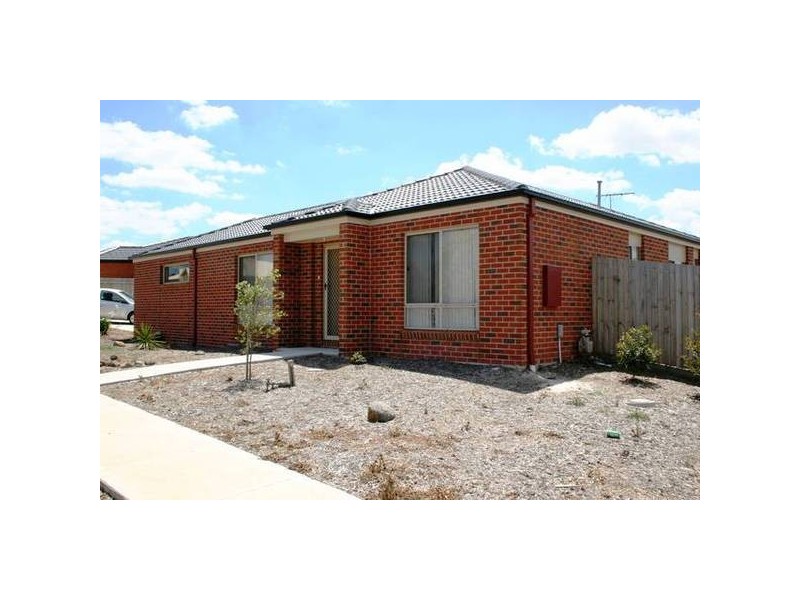 9 Kippax Street, Sunbury VIC 3429