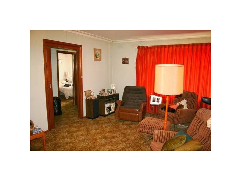 6 Pasley Street, Sunbury VIC 3429