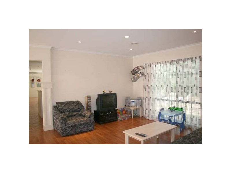 14 Koriella Drive, Sunbury VIC 3429