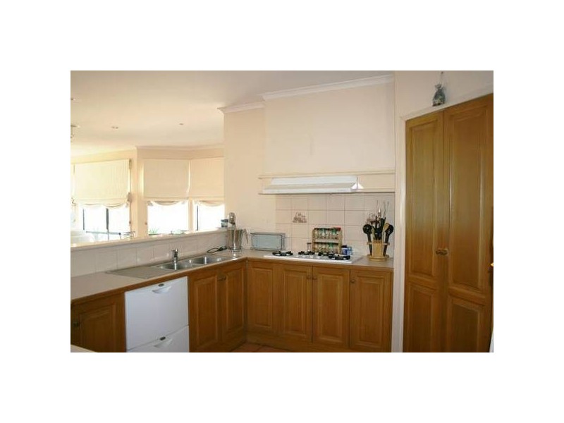 14 Koriella Drive, Sunbury VIC 3429