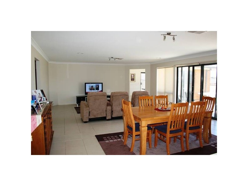 21 Ironbark Drive, Sunbury VIC 3429