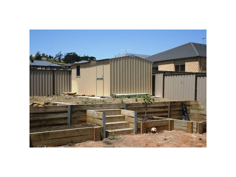 21 Ironbark Drive, Sunbury VIC 3429