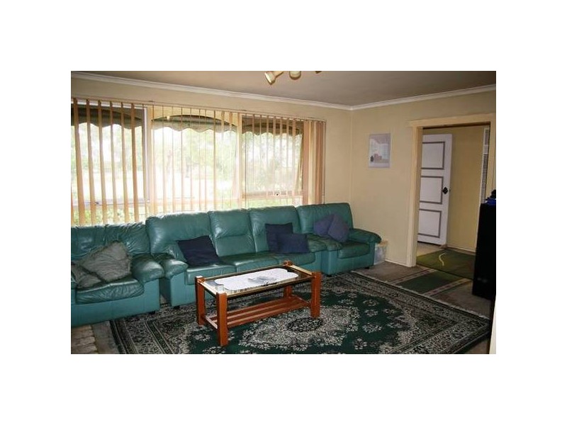 13 Darwin Street, Sunbury VIC 3429